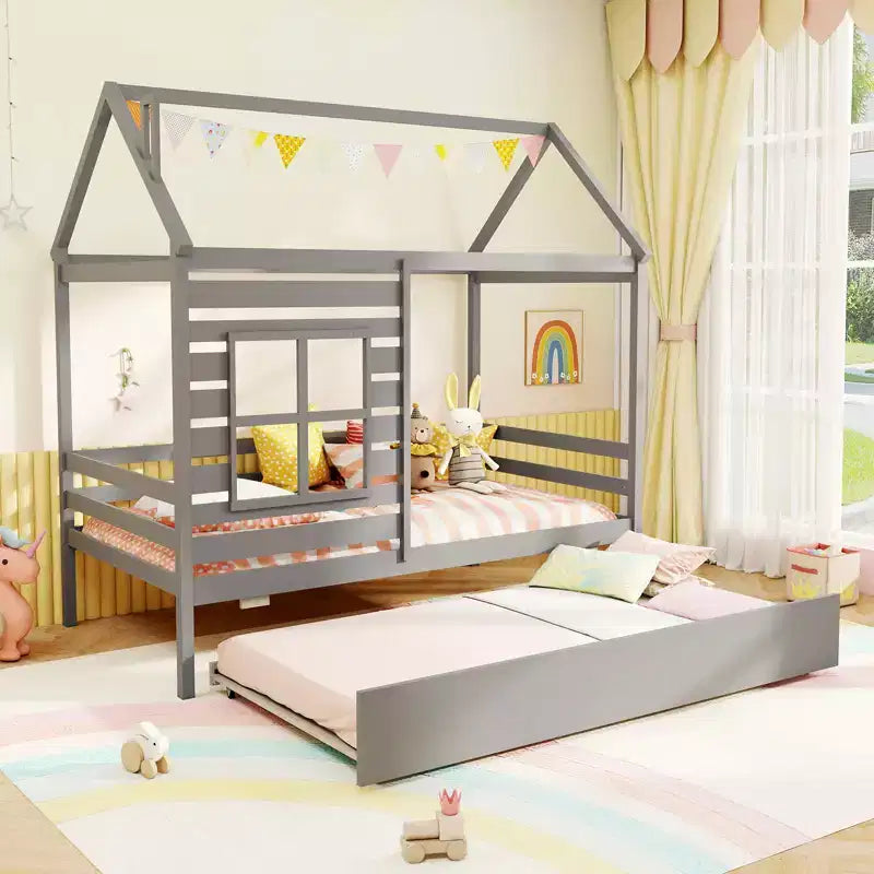 Lit cabane simple avec lit gigogne, en bois, avec toit, cheminée et fenêtre