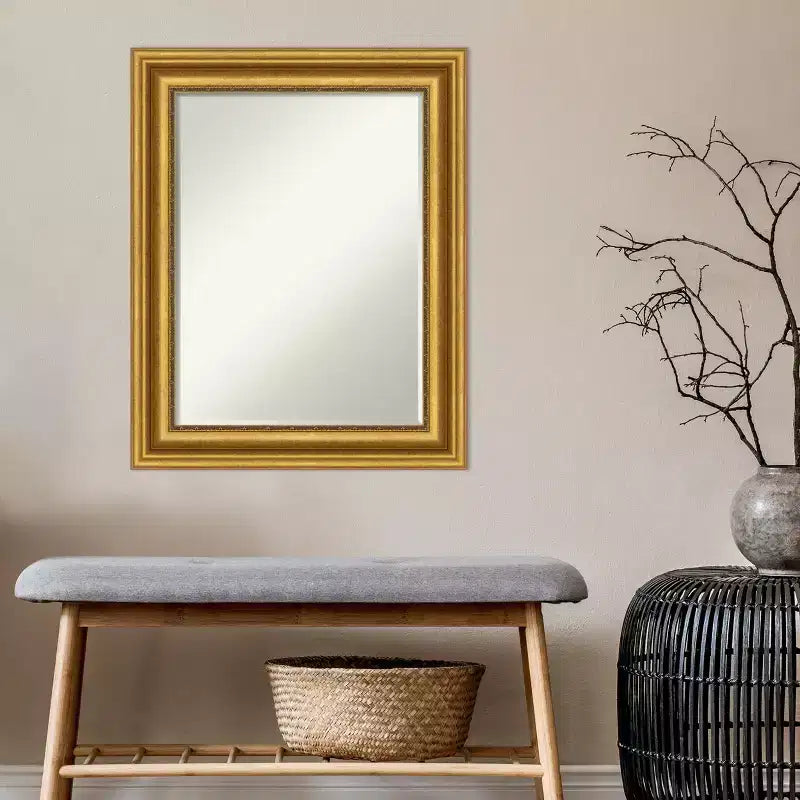 Petit miroir mural biseauté pour salle de bain