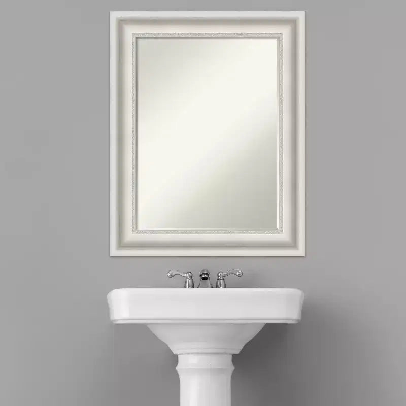 Petit miroir mural biseauté pour salle de bain